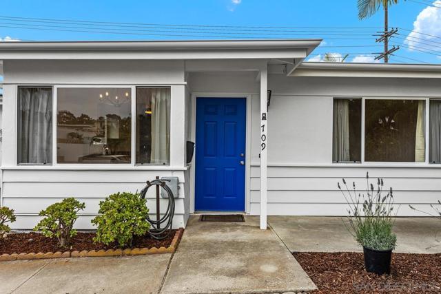 709 Sunflower St, Encinitas CA: https://media.crmls.org/mediaz/db364da9-3e56-4eb1-8485-5239df645680.jpg