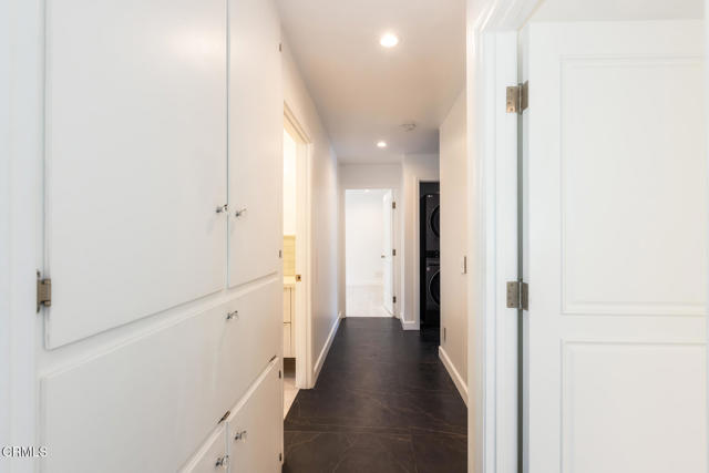 Detail Gallery Image 27 of 74 For 7572 Mcgroarty Ter, Tujunga,  CA 91042 - 6 Beds | 6 Baths