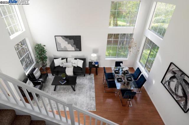 Image 7 of 46 For 220 Bridgehead Ln