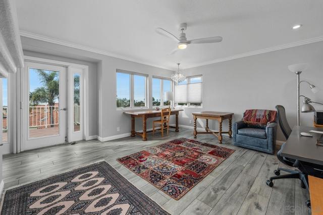 7521 Navigator Circle, Carlsbad CA: https://media.crmls.org/mediaz/db385092-cc0b-4903-967a-27cec6157b02.jpg