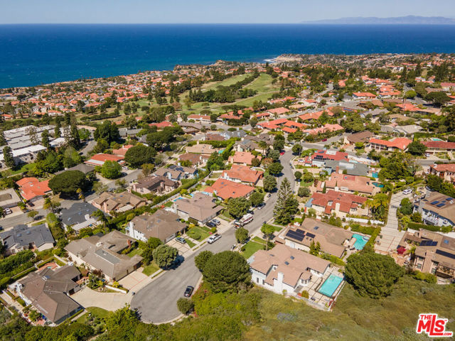 30150 AVENIDA CELESTIAL, Rancho Palos Verdes, California 90275, 4 Bedrooms Bedrooms, ,3 BathroomsBathrooms,Residential,Sold,AVENIDA CELESTIAL,22145523