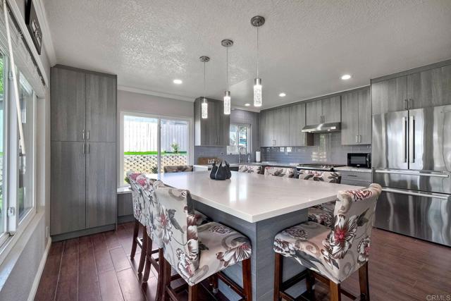 519 Meadow Grove Place, Escondido CA: https://media.crmls.org/mediaz/db3ac7cc-d8d2-4844-a44b-0d78e2bdebe0.jpg