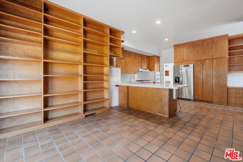MLS #26862307 image #9
