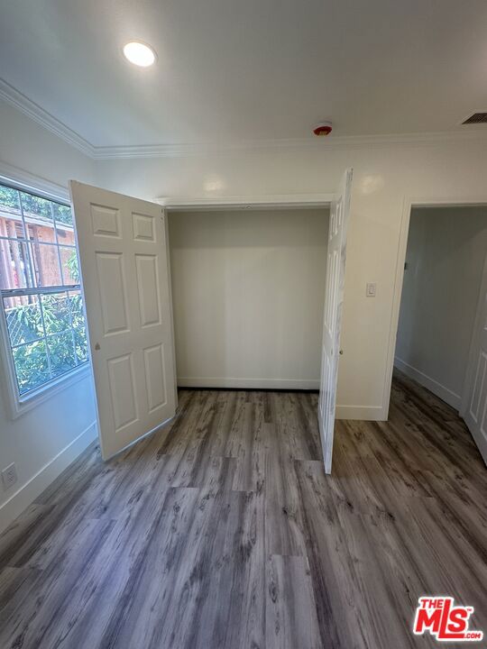 8037 Campion Drive, Los Angeles CA: https://media.crmls.org/mediaz/db3d3821-a773-45d0-b955-6afed83ccdb9.jpg