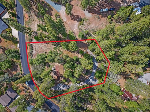 1753 Lightning Lane, Arnold CA: https://media.crmls.org/mediaz/db3dde4e-7e91-4e1b-9bc0-dff3ac900b37.jpg