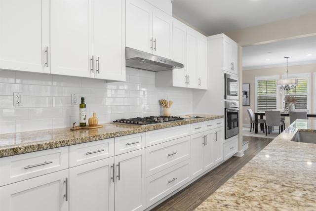 Image 15 of 52 For 1077 Calle Pilares