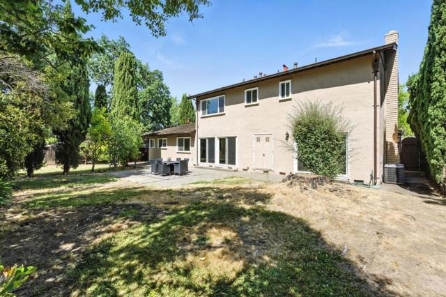 214 Timothy Drive, San Carlos CA: https://media.crmls.org/mediaz/db40ebb4-8d7f-4758-beef-d083f87fdeb1.jpg