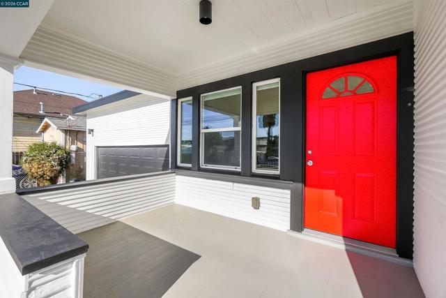 Image 10 of 58 For 456 4th St  