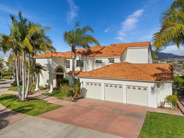1367 Corona, Bonita CA: https://media.crmls.org/mediaz/db42b784-d767-4c68-b292-97d0f8e3d24c.jpg
