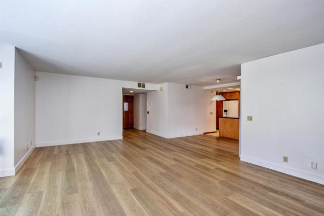 Detail Gallery Image 8 of 20 For 534 via De La Valle, Solana Beach,  CA 92075 - 2 Beds | 2 Baths