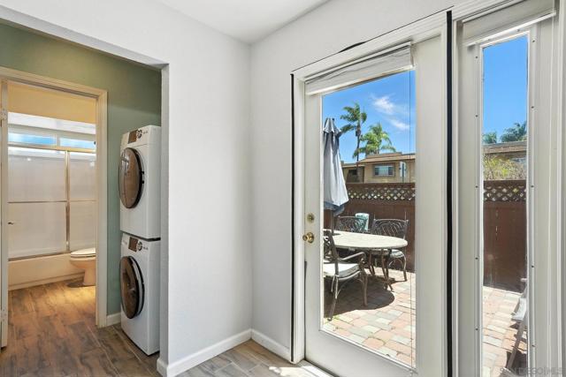 6666 Beadnell Way, San Diego CA: https://media.crmls.org/mediaz/db43cd94-8a56-49c2-bc50-7d2dc8fab32f.jpg