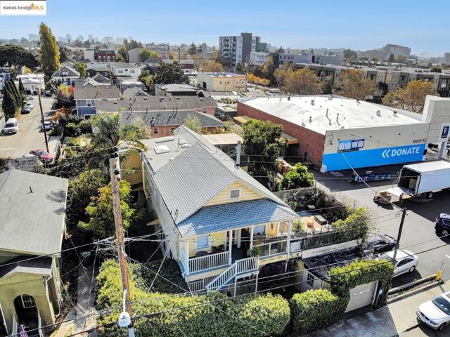Image 34 of 39 For 1095 67th St