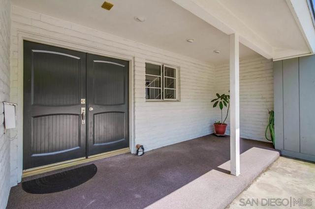 4711 ASHBY ST, San Diego CA: https://media.crmls.org/mediaz/db45cd99-1bab-4ef1-879a-9401a2eea55c.jpg