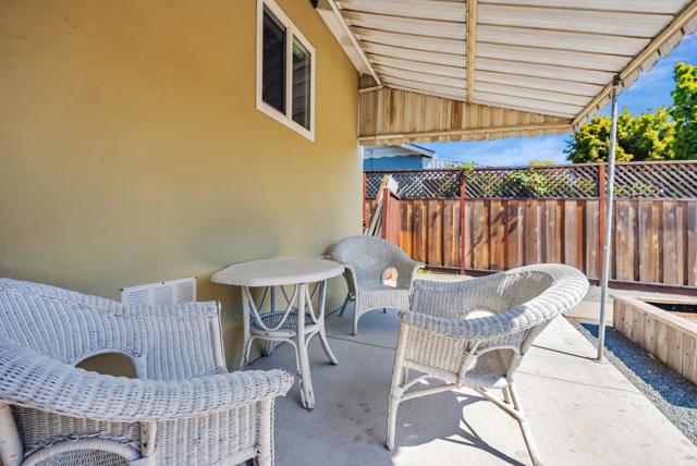 25875 Bel Aire Drive, Hayward CA: https://media.crmls.org/mediaz/db45daa6-cdc1-4df9-9fba-302b486a7da3.jpg