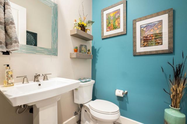 Image 38 of 101 For 82400 Coral Mountain Drive