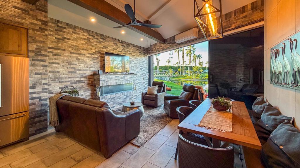 MLS #219140196DA image #12