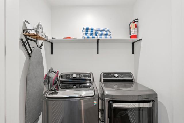 508 N Tremont Street, Oceanside CA: https://media.crmls.org/mediaz/db47700c-e403-4332-b430-6e57a4155210.jpg