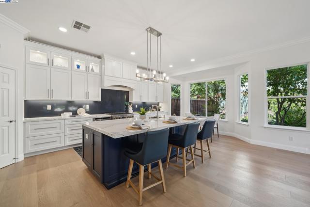 1221 Culet Ranch Rd, Danville CA: https://media.crmls.org/mediaz/db47b728-0eaf-4ab6-ab06-c96f2c7677cd.jpg