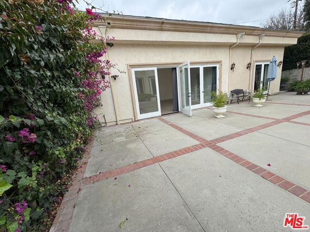 Drew Fenton | 429 S Gretna Green Way Los Angeles CA | MLS: 7482842