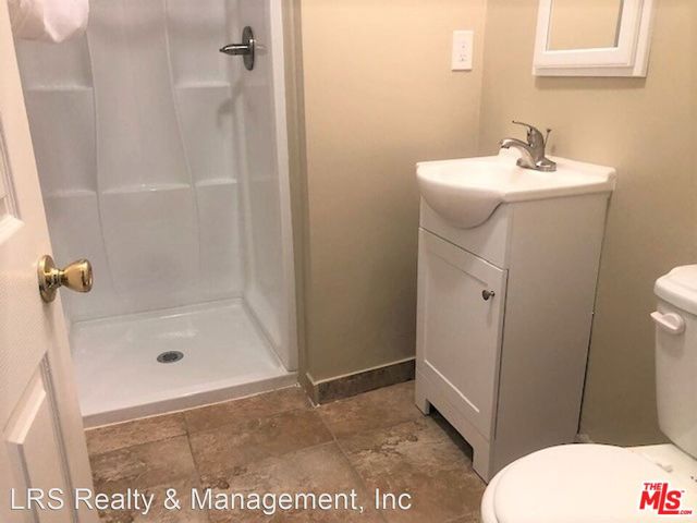 18321 MALDEN Street, Northridge CA: https://media.crmls.org/mediaz/db47ff25-80cd-486a-be0d-e039587eedec.jpg
