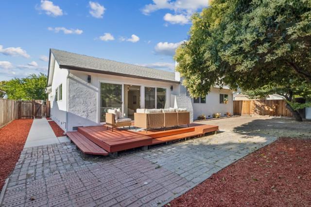 6129 Glen Harbor Drive, San Jose CA: https://media.crmls.org/mediaz/db486263-539f-4913-ab9a-0d490b567330.jpg