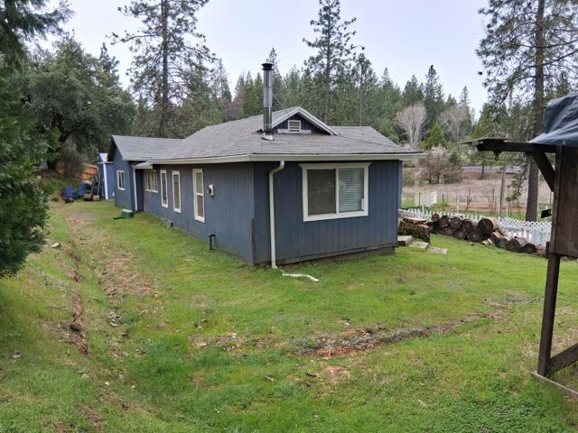 20920 Sunset Way, Colfax CA: https://media.crmls.org/mediaz/db48bd92-1051-4fa6-9259-17c5a5e20523.jpg