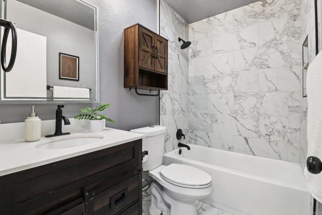 Detail Gallery Image 20 of 28 For 3434 Seabreeze Walk, Oceanside,  CA 92056 - 2 Beds | 1 Baths