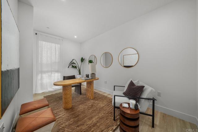 Detail Gallery Image 13 of 34 For 2646 State Street, Unit #D, Carlsbad,  CA 92008 - 3 Beds | 3/1 Baths