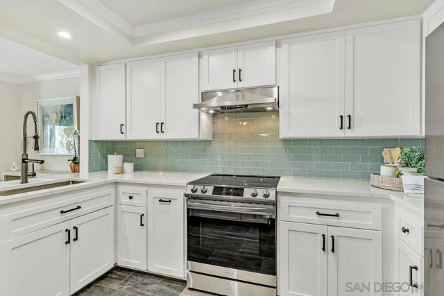 24 Montego Court, Coronado CA: https://media.crmls.org/mediaz/db49e159-98fb-4479-8c12-70a29fc2b6b8.jpg