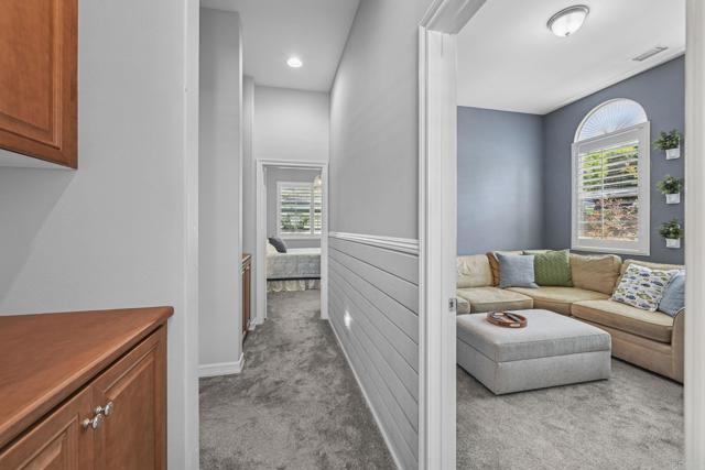 939 Bluejack Road, Encinitas CA: https://media.crmls.org/mediaz/db4a37e8-f379-404d-839f-16a8764e0579.jpg