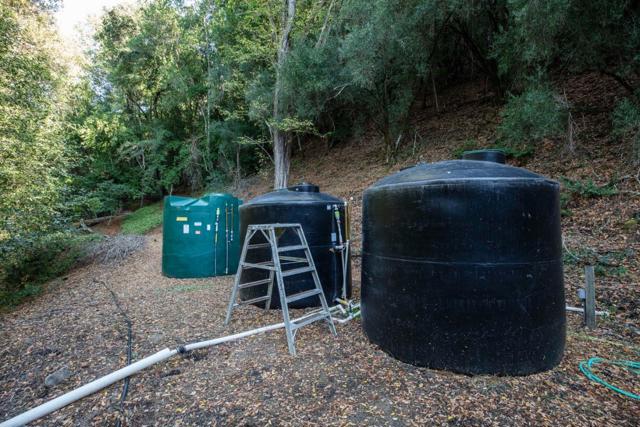 20600 Aldercroft, Los Gatos CA: https://media.crmls.org/mediaz/db4bffeb-3f64-4538-b191-ceff623db1c4.jpg