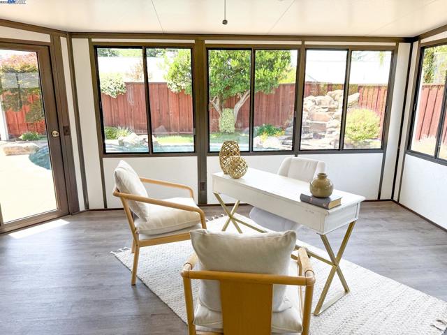 1047 Innsbruck St, Livermore CA: https://media.crmls.org/mediaz/db4cd353-3a82-4be5-9ea5-70cf79b2ed38.jpg