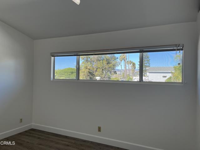 Detail Gallery Image 24 of 38 For 2827 Pierpont Bld, Ventura,  CA 93001 - 4 Beds | 4 Baths