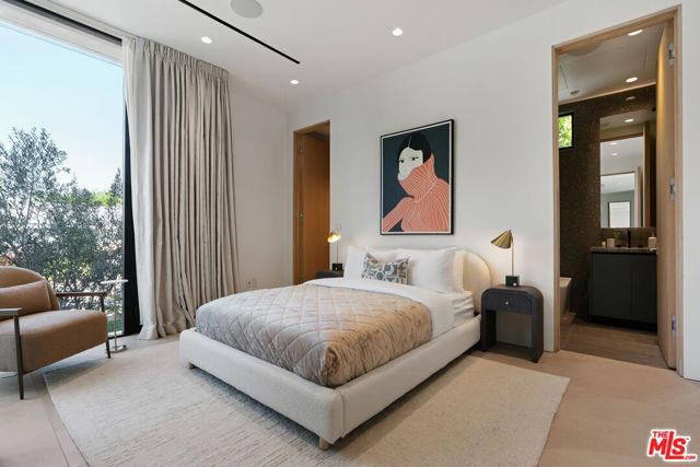 2180 Stradella Road, Los Angeles CA: https://media.crmls.org/mediaz/db4e27c7-2bdd-4501-8634-7a8f8cfb51cd.jpg
