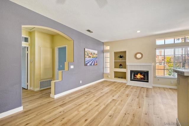 Image 4 of 26 For 12626 Springbrook Dr #a  A