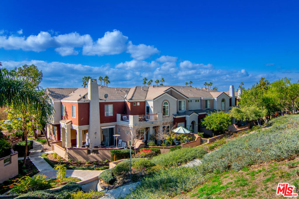 108 Santa Barbara Court