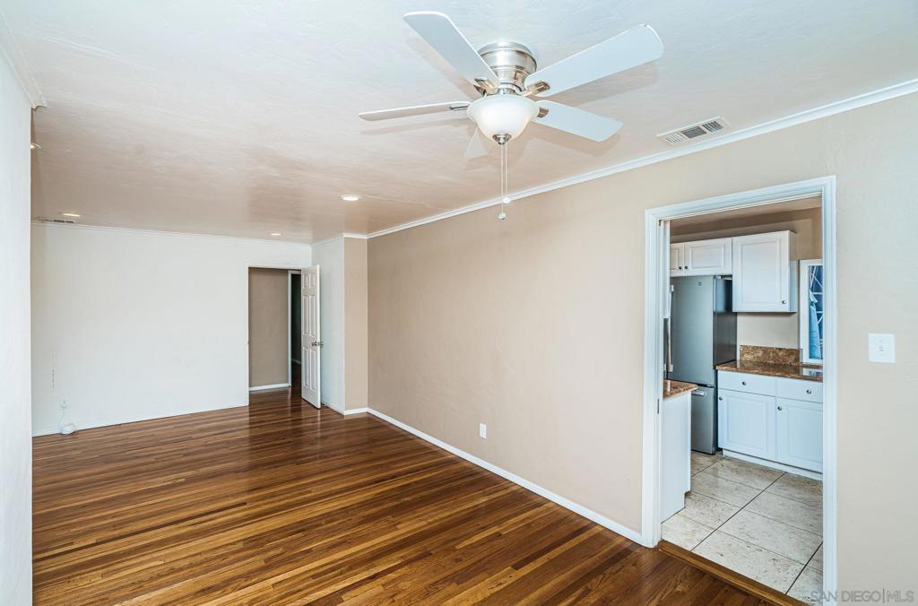 4954 63rd - photo 7