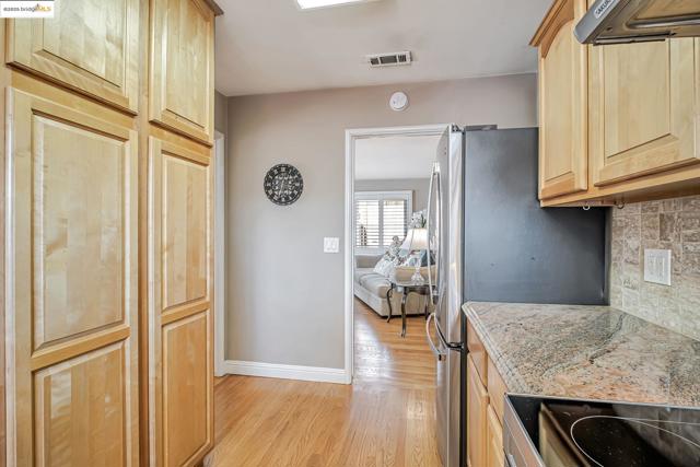 581 Fairway Street, Hayward CA: https://media.crmls.org/mediaz/db4fa066-c55f-403e-8ed0-b91939ed029c.jpg