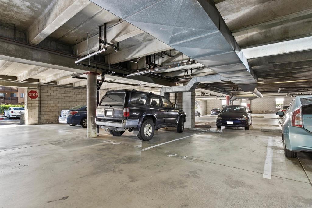 8328 Regents Rd - photo 19