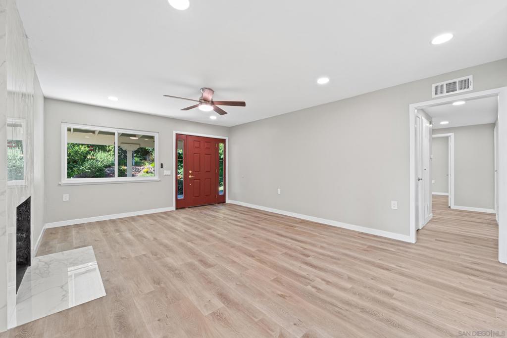 MLS #250040893SD image #6