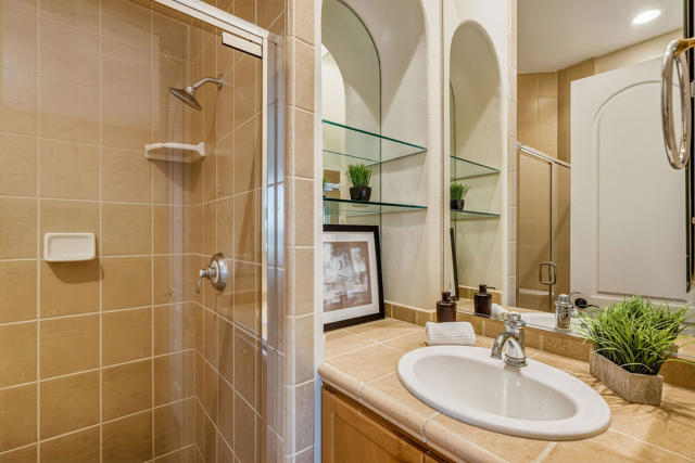 10 Porto Cielo Court, Rancho Mirage, CA 92270