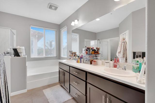 1028 Capri Way, Salinas CA: https://media.crmls.org/mediaz/db521b5c-f39b-4575-b129-e1f8536ab23b.jpg