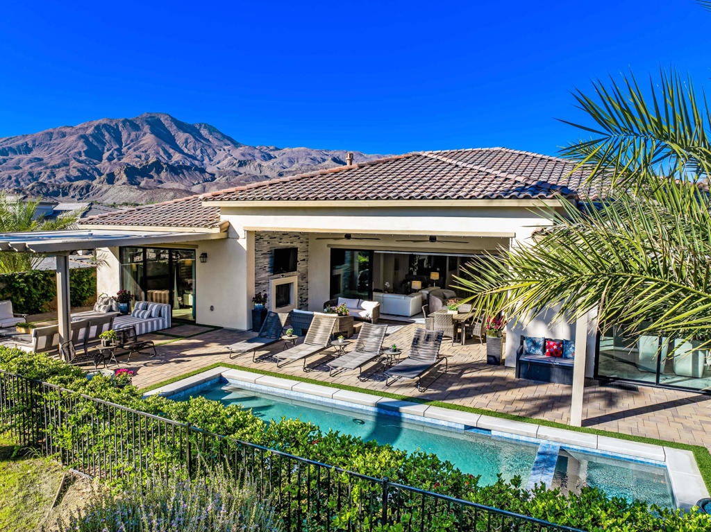 MLS #219138274DA image #5