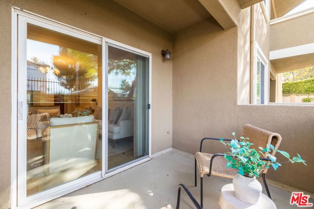 2750 Artesia Boulevard, Redondo Beach, California 90278, 2 Bedroom Bedrooms, 0 ,1 BathroomBathrooms,Residential,For Sale,Artesia,0,26992733