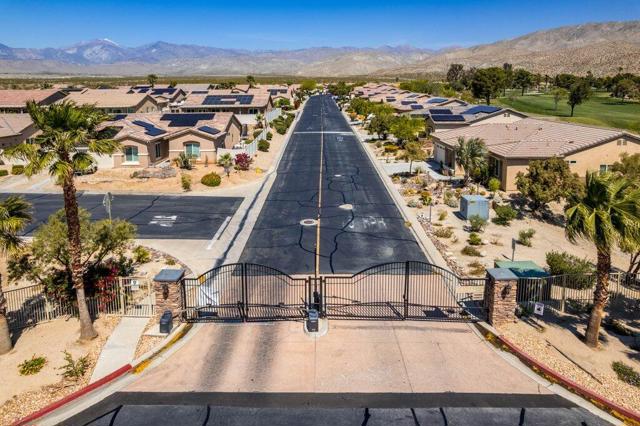 9282 Silver Star Avenue, Desert Hot Springs CA: https://media.crmls.org/mediaz/db5365a1-213f-444d-afbb-7cc817db384f.jpg