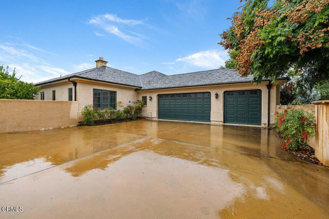 12750 Macdonald Drive, Ojai CA: https://media.crmls.org/mediaz/db540ecf-0f4b-4bcb-8bfd-6710b2fc3d95.jpg