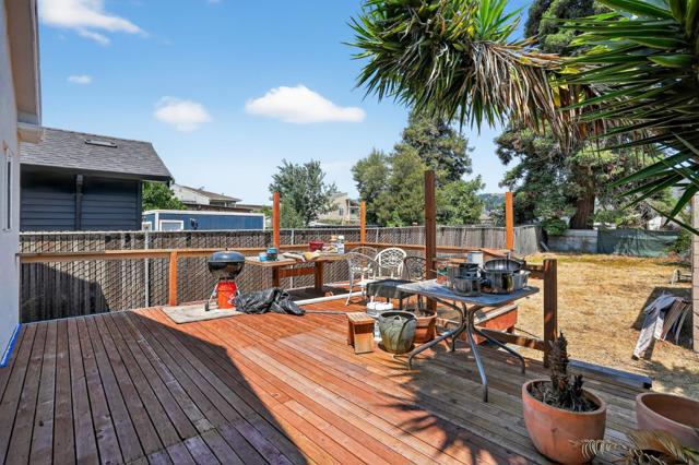 7000 Arthur Street, Oakland CA: https://media.crmls.org/mediaz/db54a762-1c6f-475a-a737-8fa2d905a850.jpg