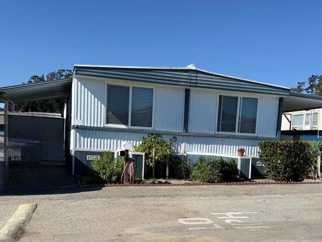 1900 HWY 1 #63, Moss Landing CA: https://media.crmls.org/mediaz/db54a9c7-5829-485d-91ca-04f28e1e88d4.jpg