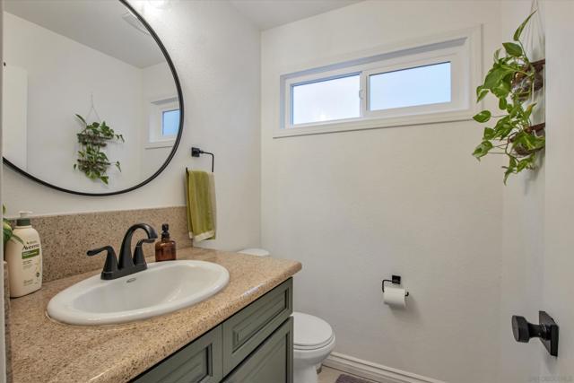 Image 38 of 50 For 3942 Catamarca Dr
