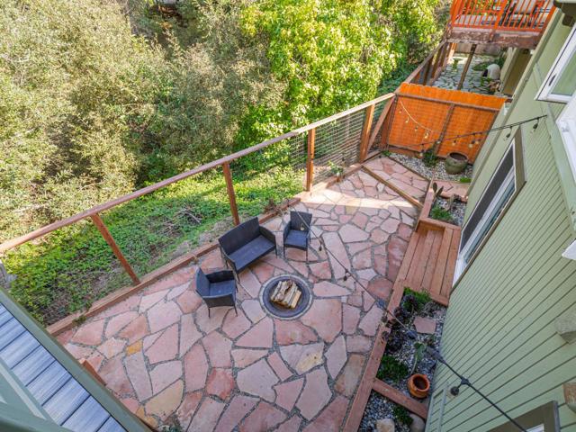 261 Dry Creek Road, Aptos CA: https://media.crmls.org/mediaz/db5590e1-2b86-4975-8867-8ae83220a468.jpg